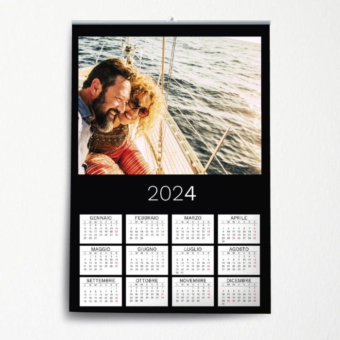 Calendario personalizzato 2024 con le tue foto, Alta qualità, carta lucida,  calendario fotografico, completo di bacchette e gancio, 30x40 cm. Tema  Minimal 1, Cod. 012 : : Cancelleria e prodotti per ufficio