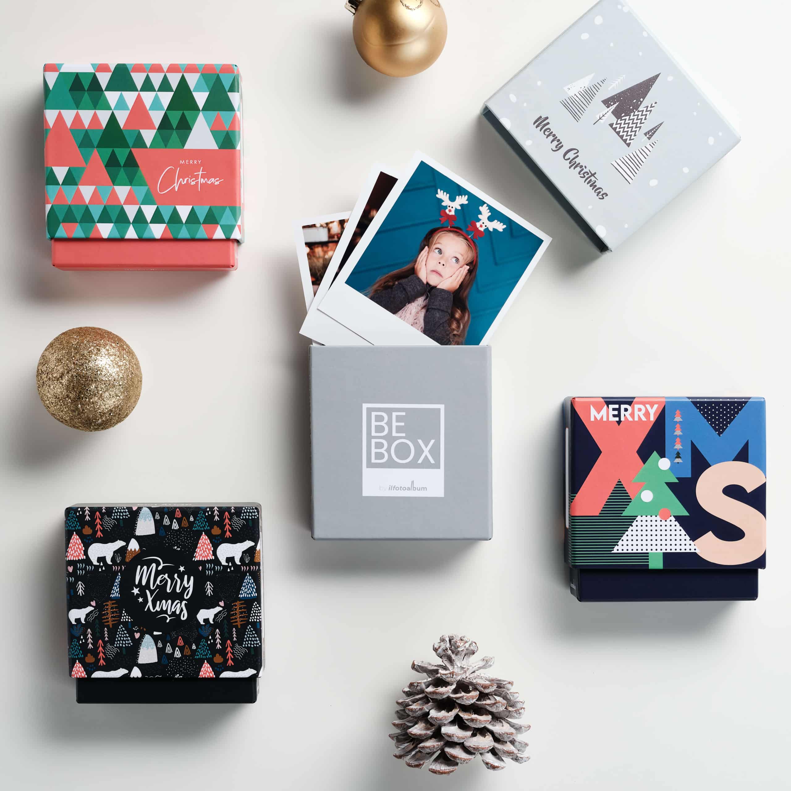 Stampa foto stile polaroid online in offerta